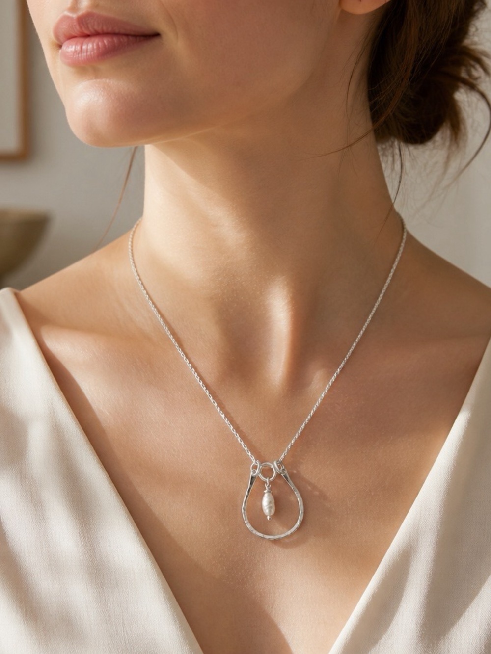 Sterling Silver Pearl Pendant Necklace - White